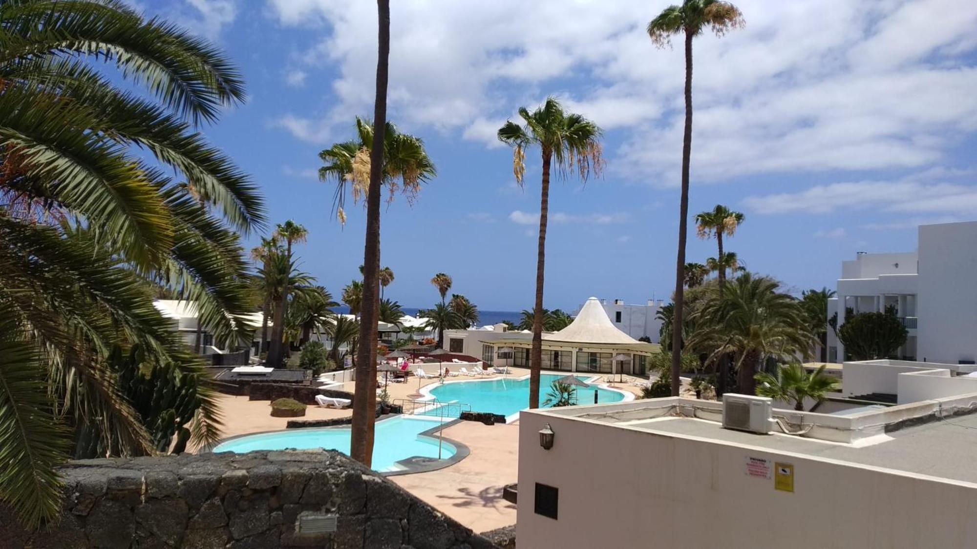 Luxury Apartamento Luz De Mar Complejo Playa Roca Коста Тегисе Екстериор снимка